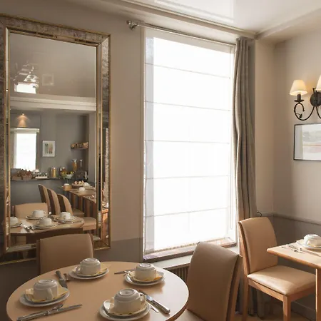 格内夫酒店 酒店 3*