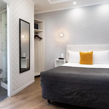 ドゥ ジュネーブ ホテル 3*