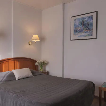 Hotel De Geneve