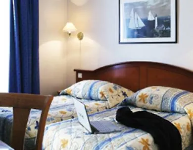 Отель De Geneve