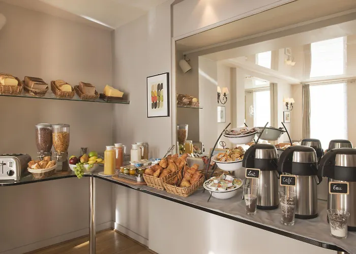 De Geneve Отель 3*