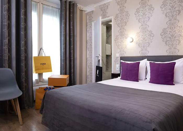 Отель De Geneve